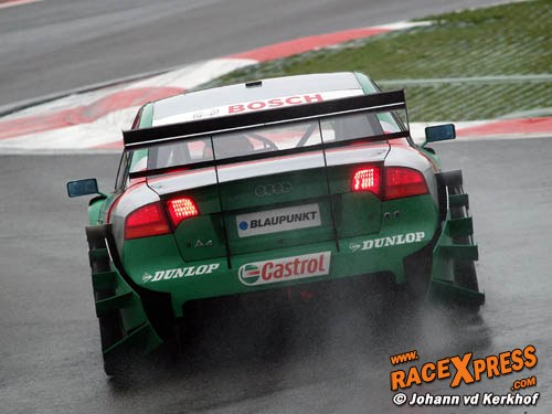 Audi A4 DTM in de regen